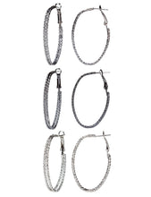 Load image into Gallery viewer, Trio Oval Clutchless 2 Row Textured Hoop
