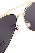 Load image into Gallery viewer, Gold Metal Frame Aviator Sunglasses
